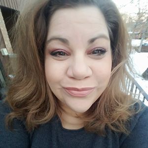 Meet your Posher, Pamela